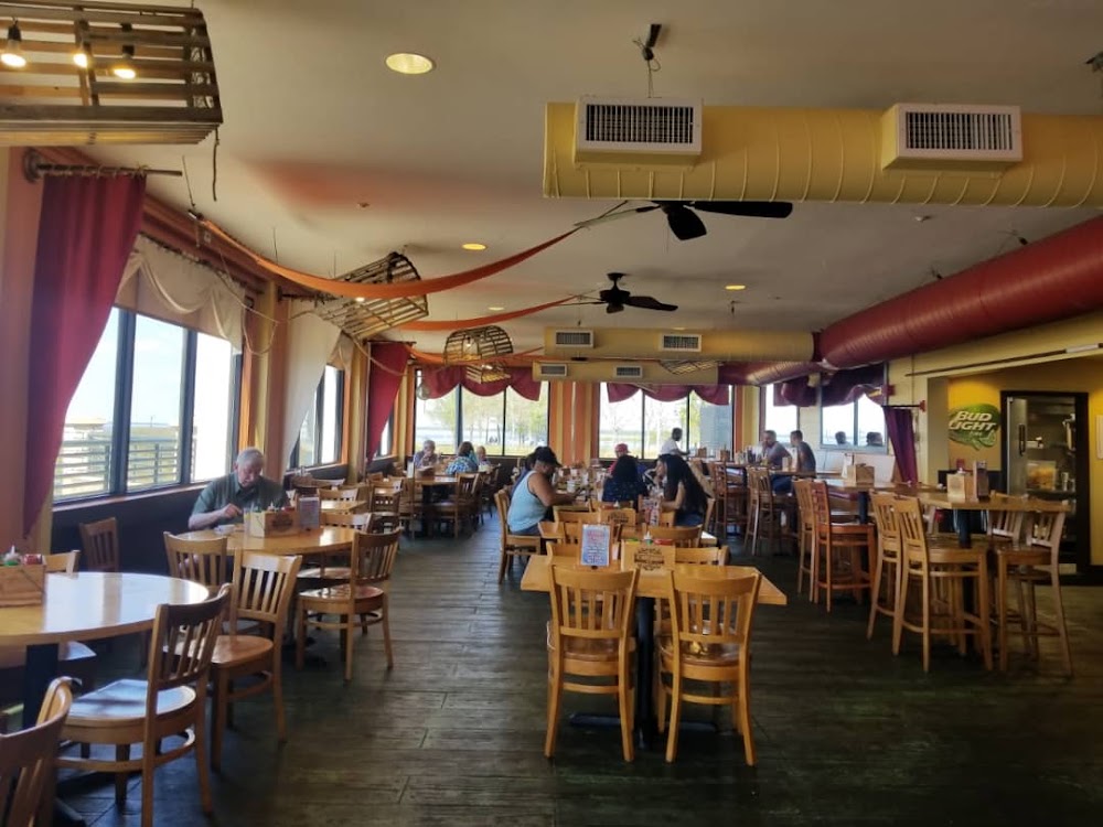Crabby's On The Lakefront