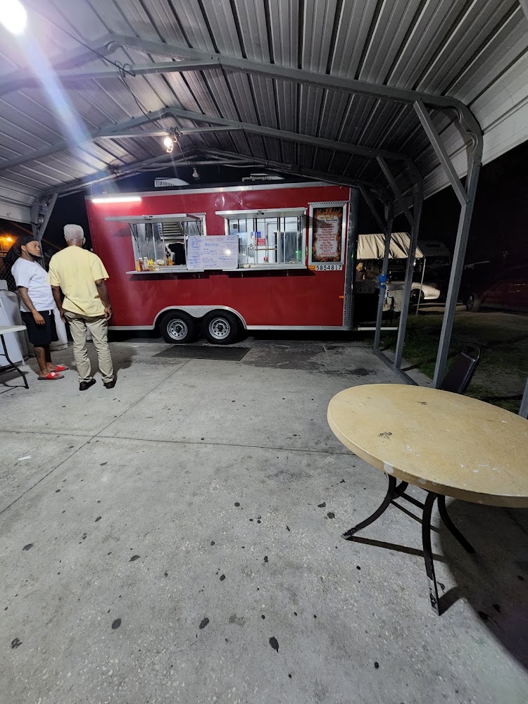 Kenny’s BBQ