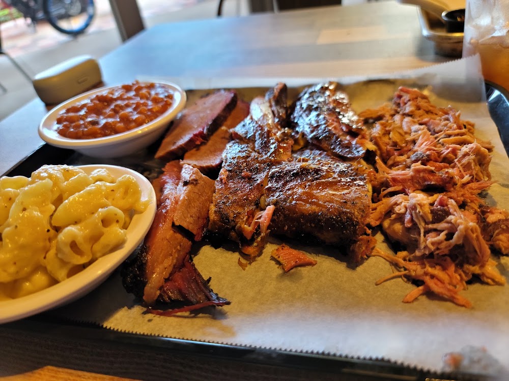 Red-Eye's Git-N-Messy Smokehouse Winter Springs, FL