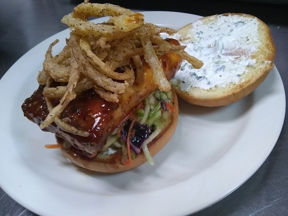 Kiwi's Pub & Grill