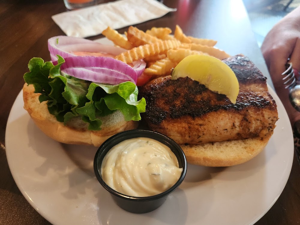 The Breezeway Restaurant & Bar